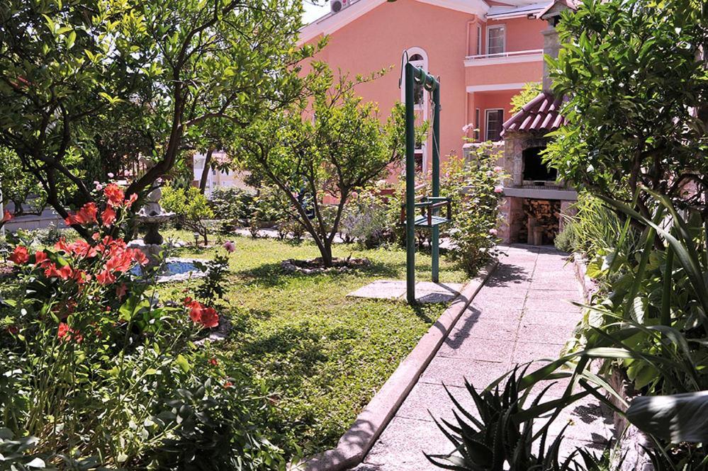 Vila Mila Petrovac Exterior photo