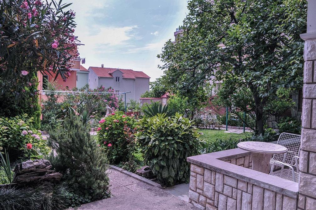 Vila Mila Petrovac Exterior photo